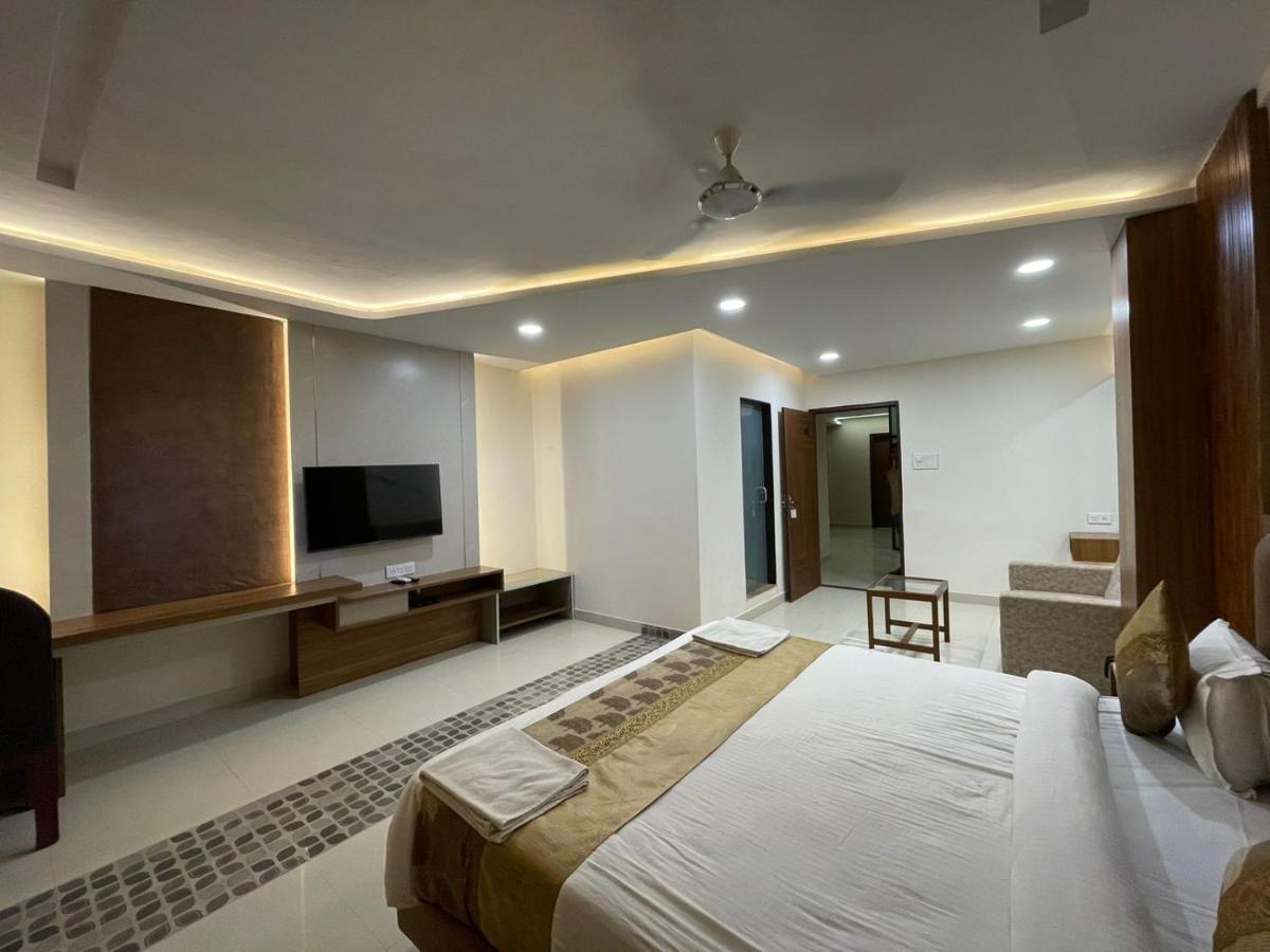 Santoor Hotel