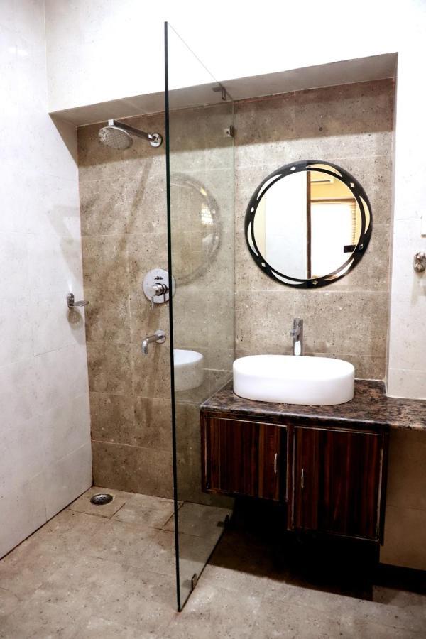 Hotel Santoor 3*