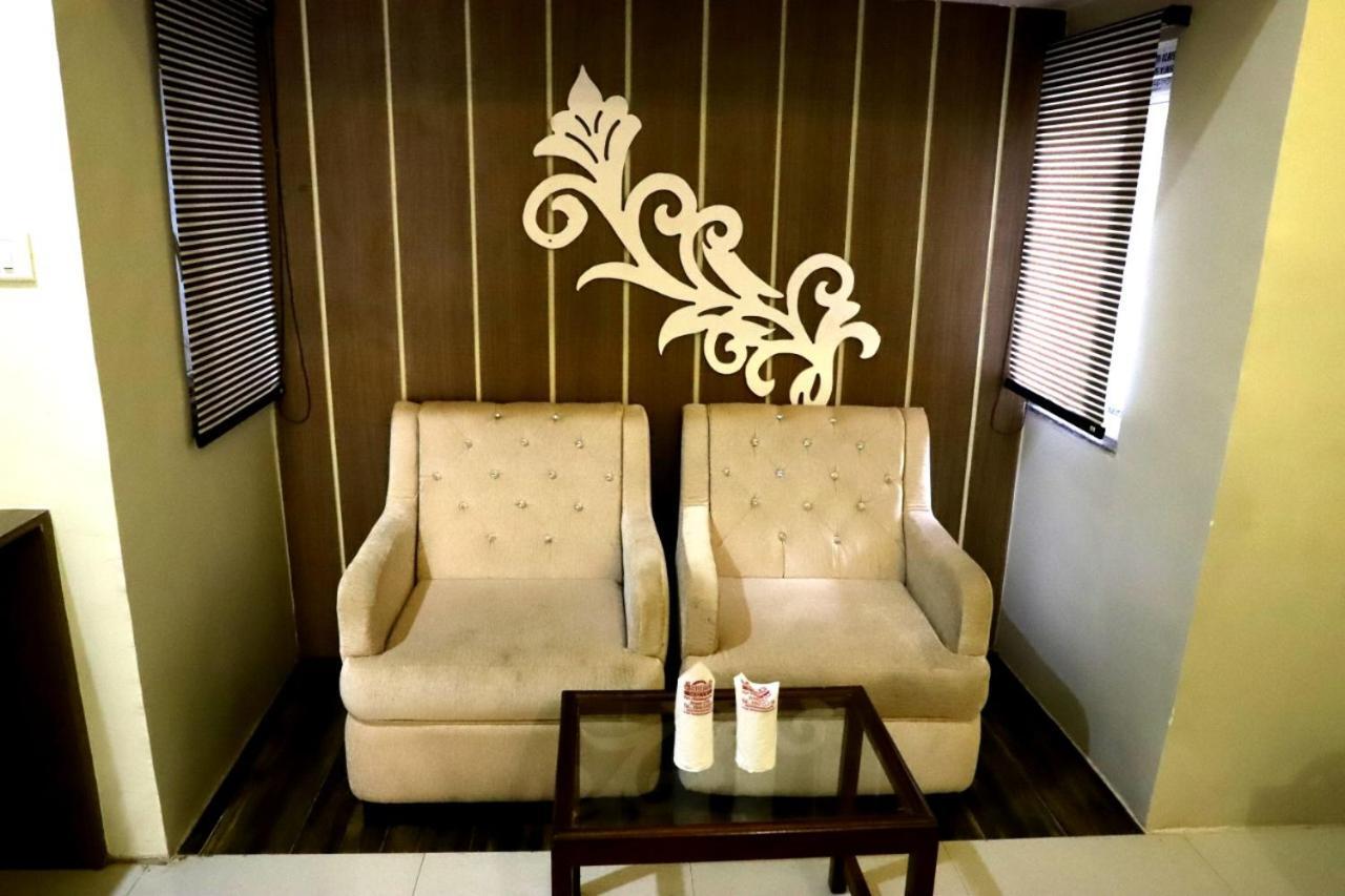 Santoor Hotel 3*